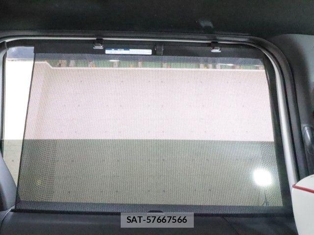 Toyota VOXY HYBRID 2023-06 6915270-5