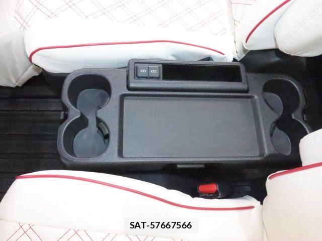 Toyota VOXY HYBRID 2023-06 6915270-8