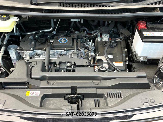 Toyota VOXY HYBRID 2024-09 6915260-17
