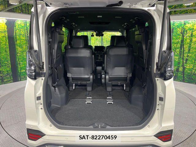 Toyota VOXY HYBRID 2024-08 6999119-9