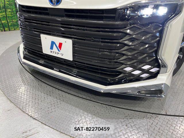 Toyota VOXY HYBRID 2024-08 6999119-1