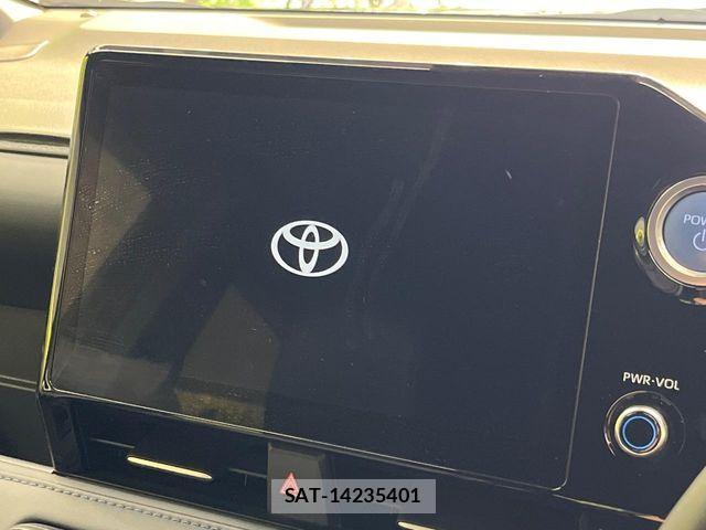 Toyota VOXY HYBRID 2022-06 6999121-2