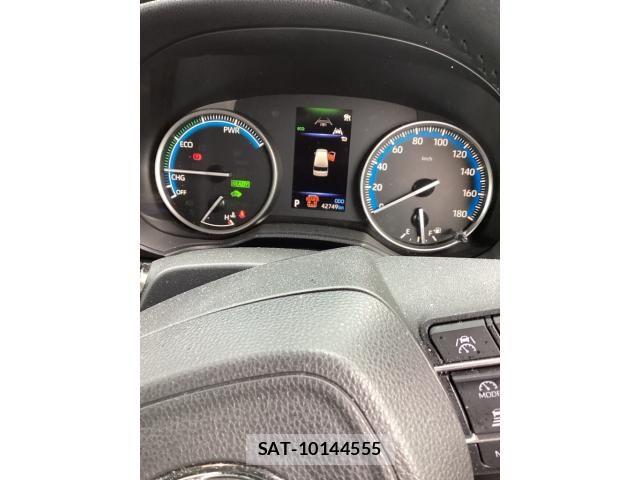 Toyota VOXY HYBRID 2023-08 6999138-14