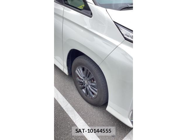Toyota VOXY HYBRID 2023-08 6999138-1