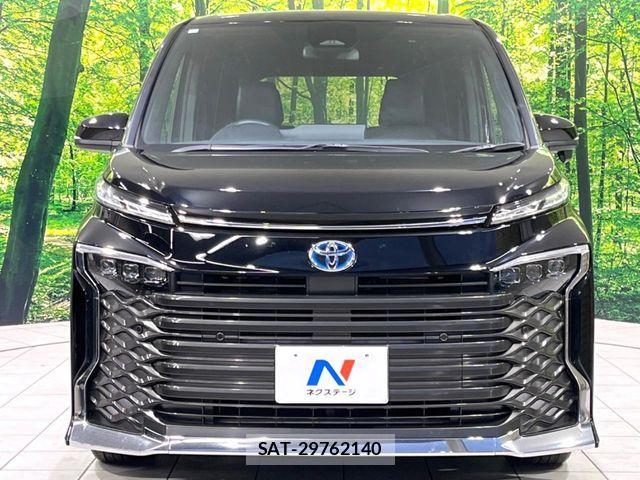Toyota VOXY HYBRID 2023-07 6999129-14