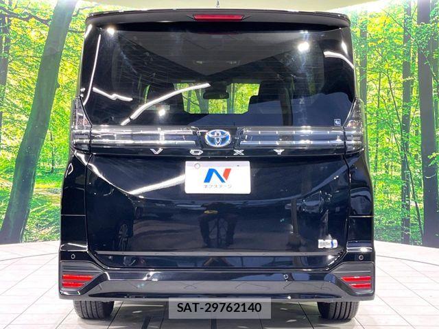 Toyota VOXY HYBRID 2023-07 6999129-15