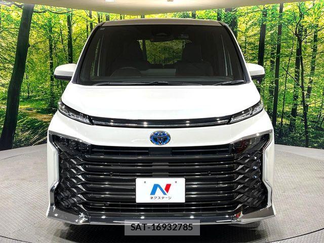 Toyota VOXY HYBRID 2025-10 6999126-14