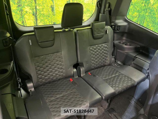 Toyota VOXY HYBRID 2023-08 6999131-9