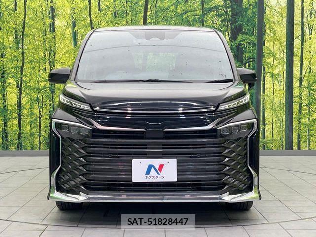 Toyota VOXY HYBRID 2023-08 6999131-14