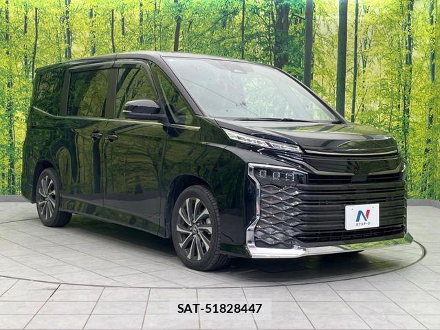 Toyota VOXY HYBRID 2023-08 6999131-16