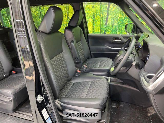 Toyota VOXY HYBRID 2023-08 6999131-7