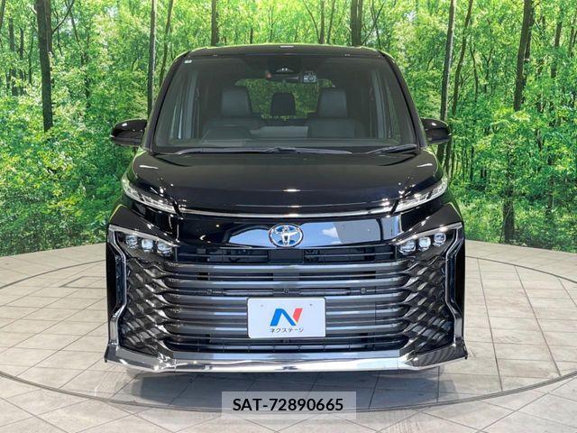 Toyota VOXY HYBRID 2023-02 6999125-14