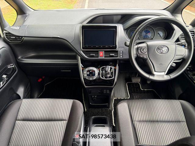 Toyota VOXY HYBRID 2020-02 6999141-9