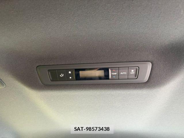 Toyota VOXY HYBRID 2020-02 6999141-19
