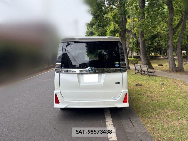 Toyota VOXY HYBRID 2020-02 6999141-4