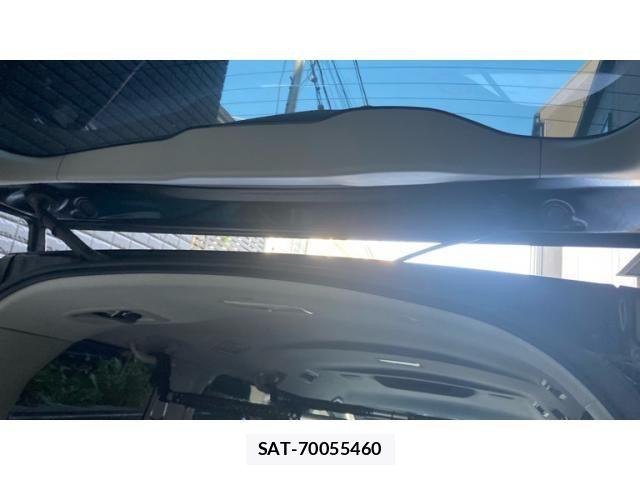 Toyota VOXY HYBRID 2014-06 6999149-15