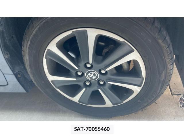 Toyota VOXY HYBRID 2014-06 6999149-5
