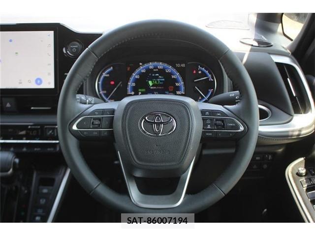 Toyota VOXY HYBRID 2025-04 6999132-24