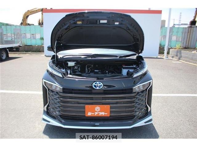 Toyota VOXY HYBRID 2025-04 6999132-28