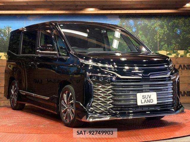 Toyota VOXY HYBRID 2023-09 6999122-15