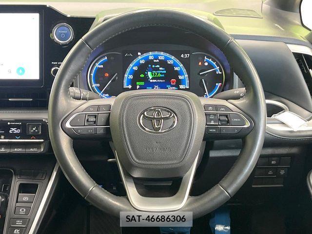 Toyota VOXY HYBRID 2022-09 6999135-11