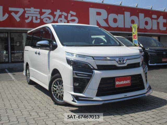 Toyota VOXY HYBRID 2021-06 6999139-20