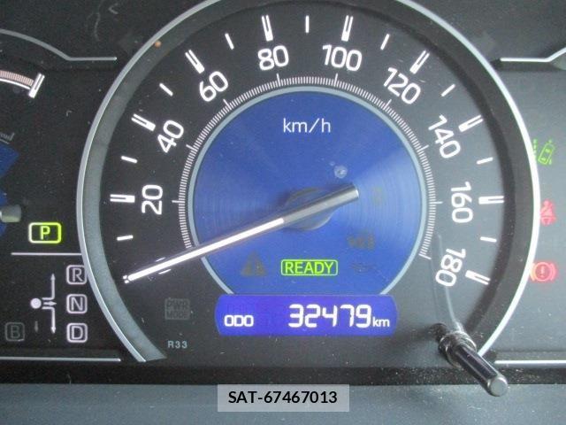 Toyota VOXY HYBRID 2021-06 6999139-29