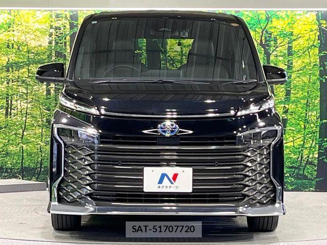 Toyota VOXY HYBRID 2024-03 6999123-13
