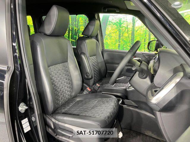 Toyota VOXY HYBRID 2024-03 6999123-7