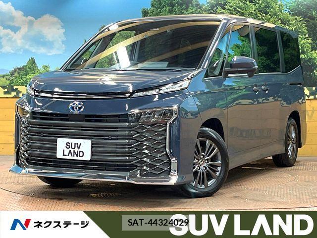 Toyota VOXY HYBRID 2023-09 6999134-0