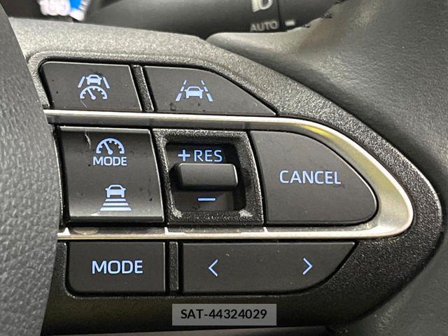 Toyota VOXY HYBRID 2023-09 6999134-5