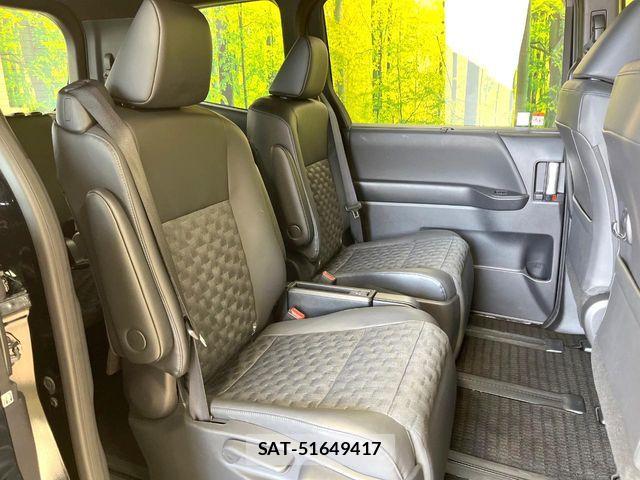 Toyota VOXY HYBRID 2024-08 6999128-8