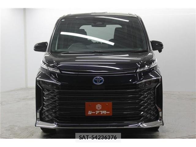 Toyota VOXY HYBRID 2024-06 7021878-1