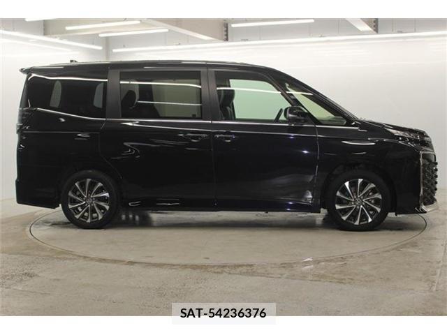 Toyota VOXY HYBRID 2024-06 7021878-3
