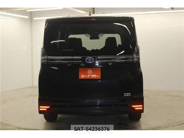 Toyota VOXY HYBRID 2024-06 7021878-5