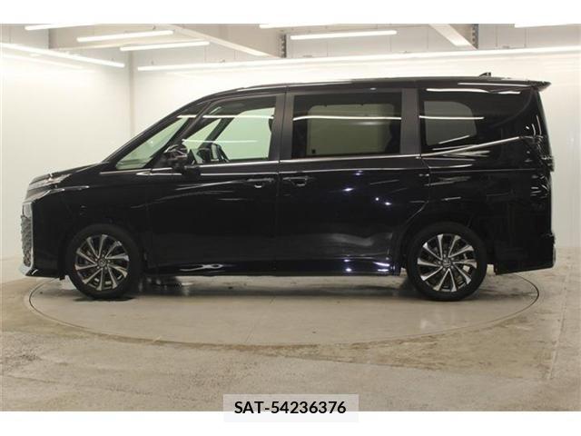 Toyota VOXY HYBRID 2024-06 7021878-7
