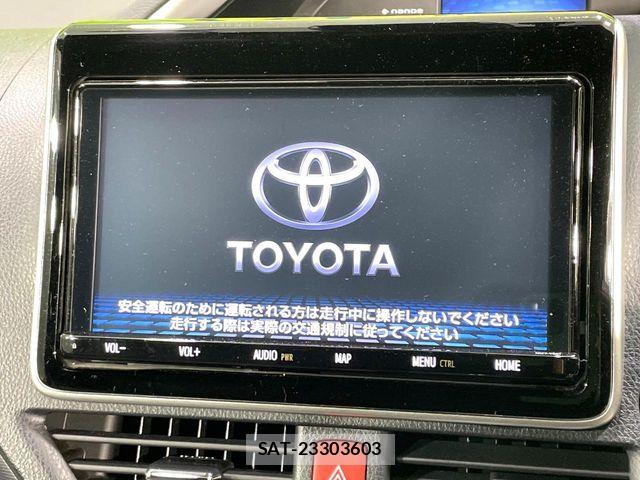 Toyota VOXY HYBRID 2021-11 7021883-2