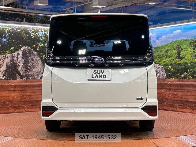 Toyota VOXY HYBRID 2024-07 7021877-15