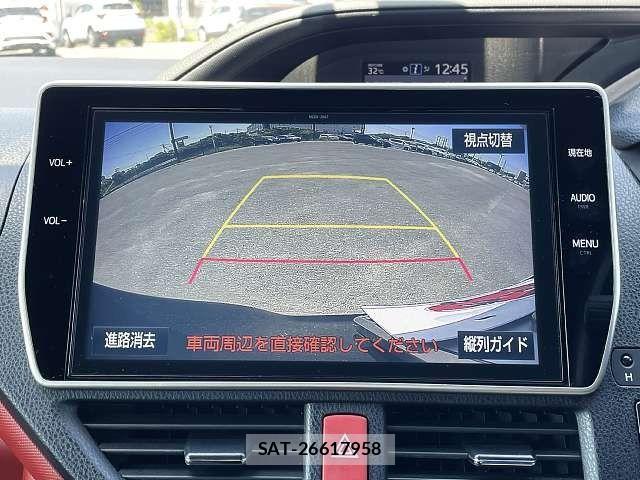 Toyota VOXY HYBRID 2017-11 7021880-5