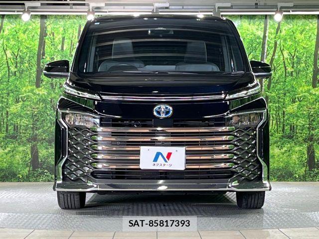 Toyota VOXY HYBRID 2024-03 7021882-14