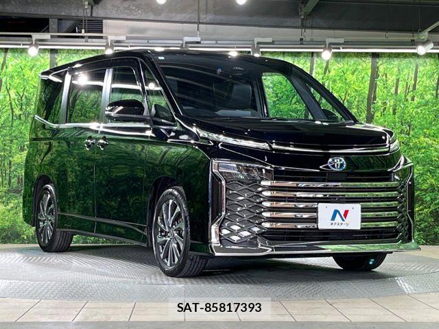 Toyota VOXY HYBRID 2024-03 7021882-16