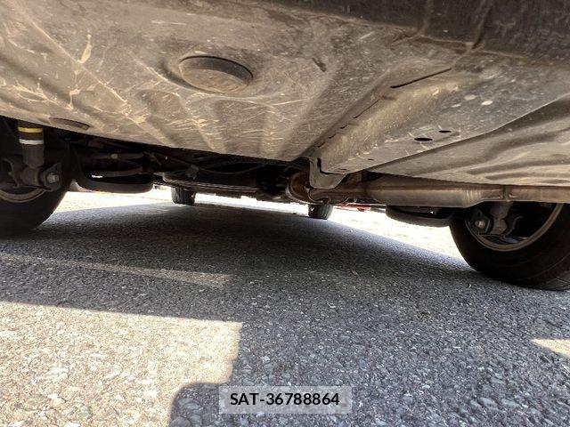 Toyota VOXY HYBRID 2015-05 7021888-26