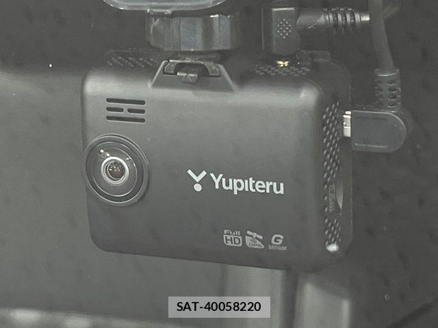 Toyota VOXY HYBRID 2022-07 7021876-5