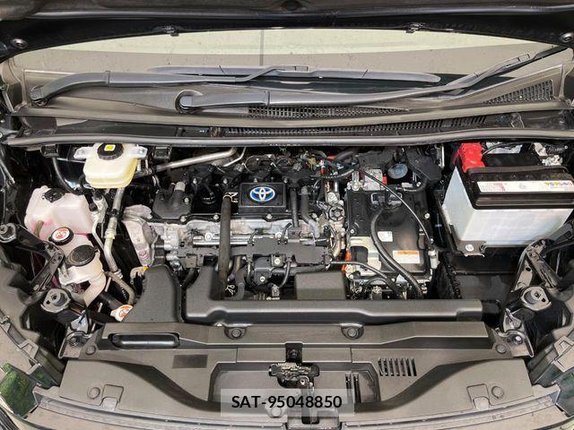 Toyota VOXY HYBRID 2022-04 7061355-17