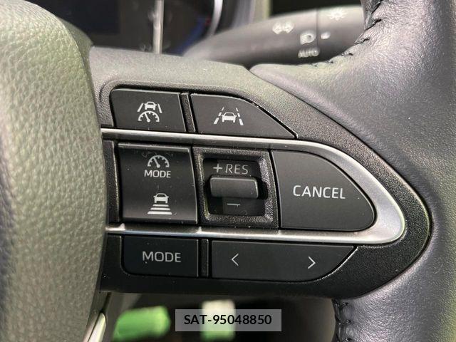 Toyota VOXY HYBRID 2022-04 7061355-5