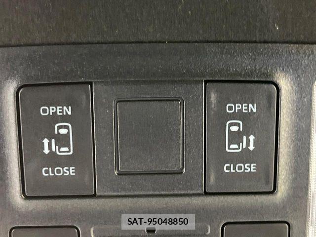 Toyota VOXY HYBRID 2022-04 7061355-6