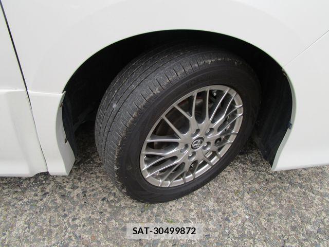 Toyota VOXY HYBRID 2016-10 7061362-20