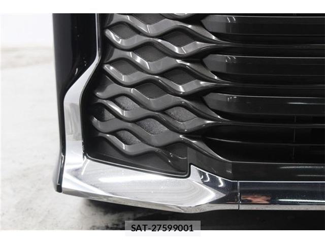 Toyota VOXY HYBRID 2022-04 7061358-12