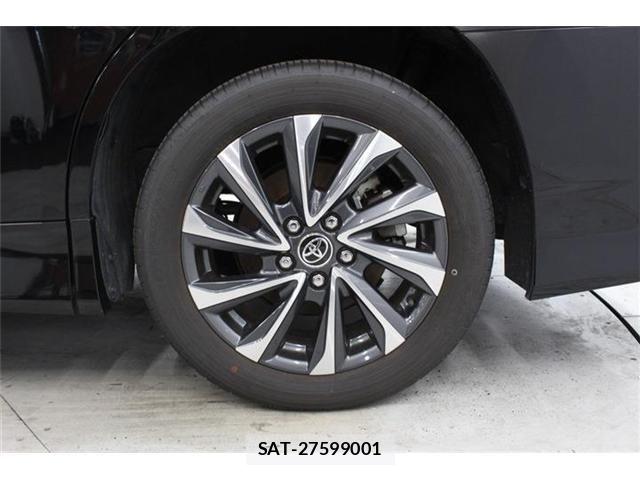 Toyota VOXY HYBRID 2022-04 7061358-24