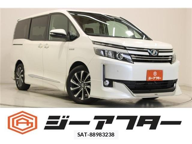 Toyota VOXY HYBRID 2014-06 7061367-0
